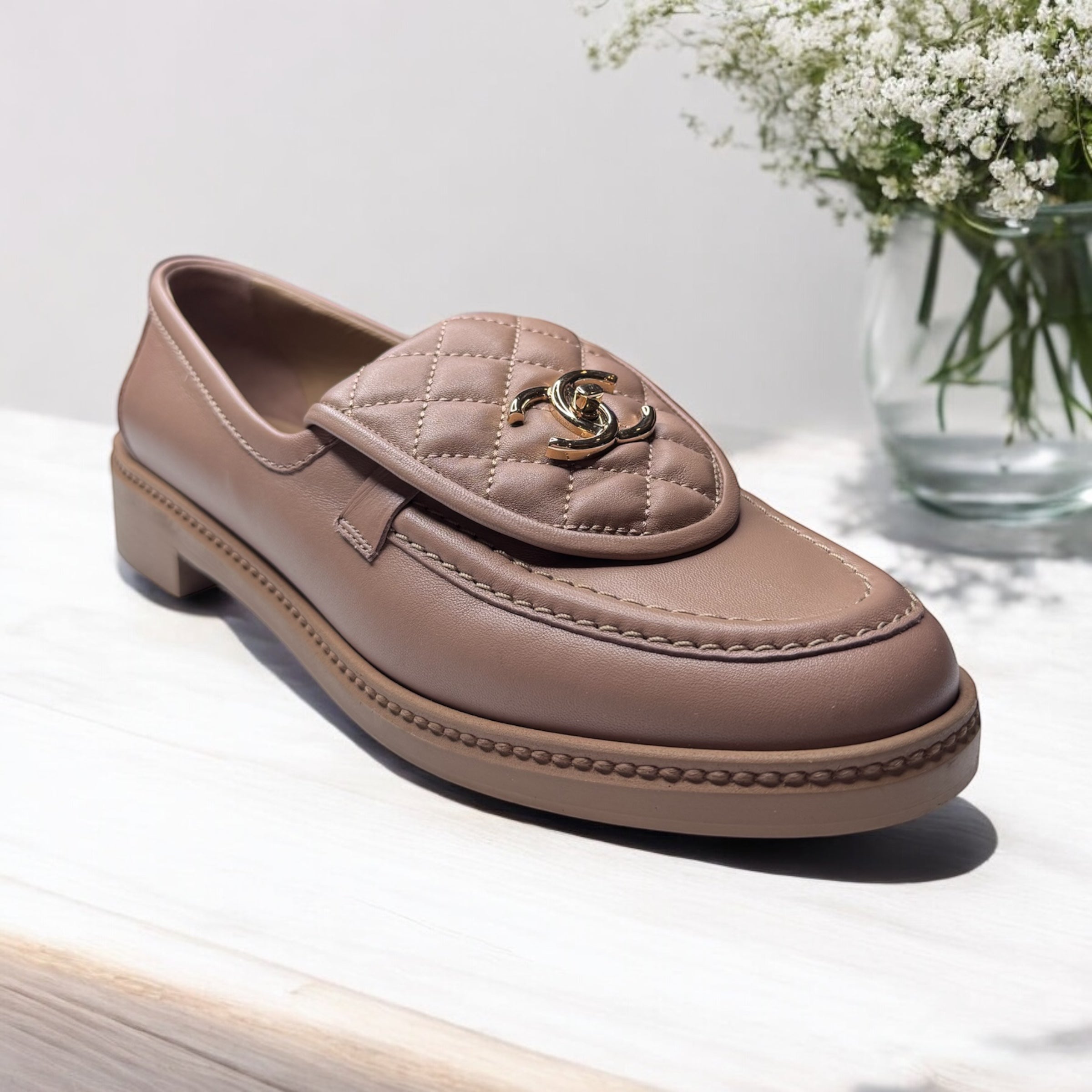 Chanel Quilted Flap Turnlock Loafers 40 | Chic & Elegant