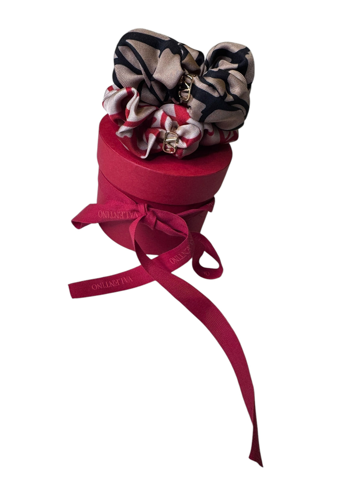 Valentino Black and White Scrunchie New Create the different main image 2