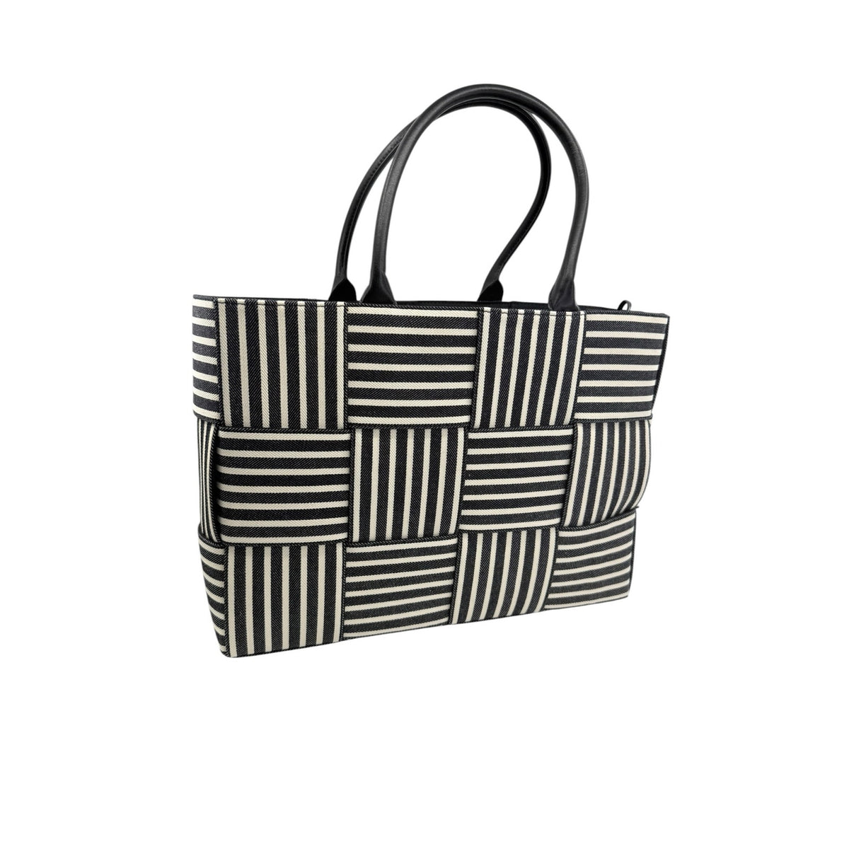 Bottega Veneta Arco Tote W/Pouch