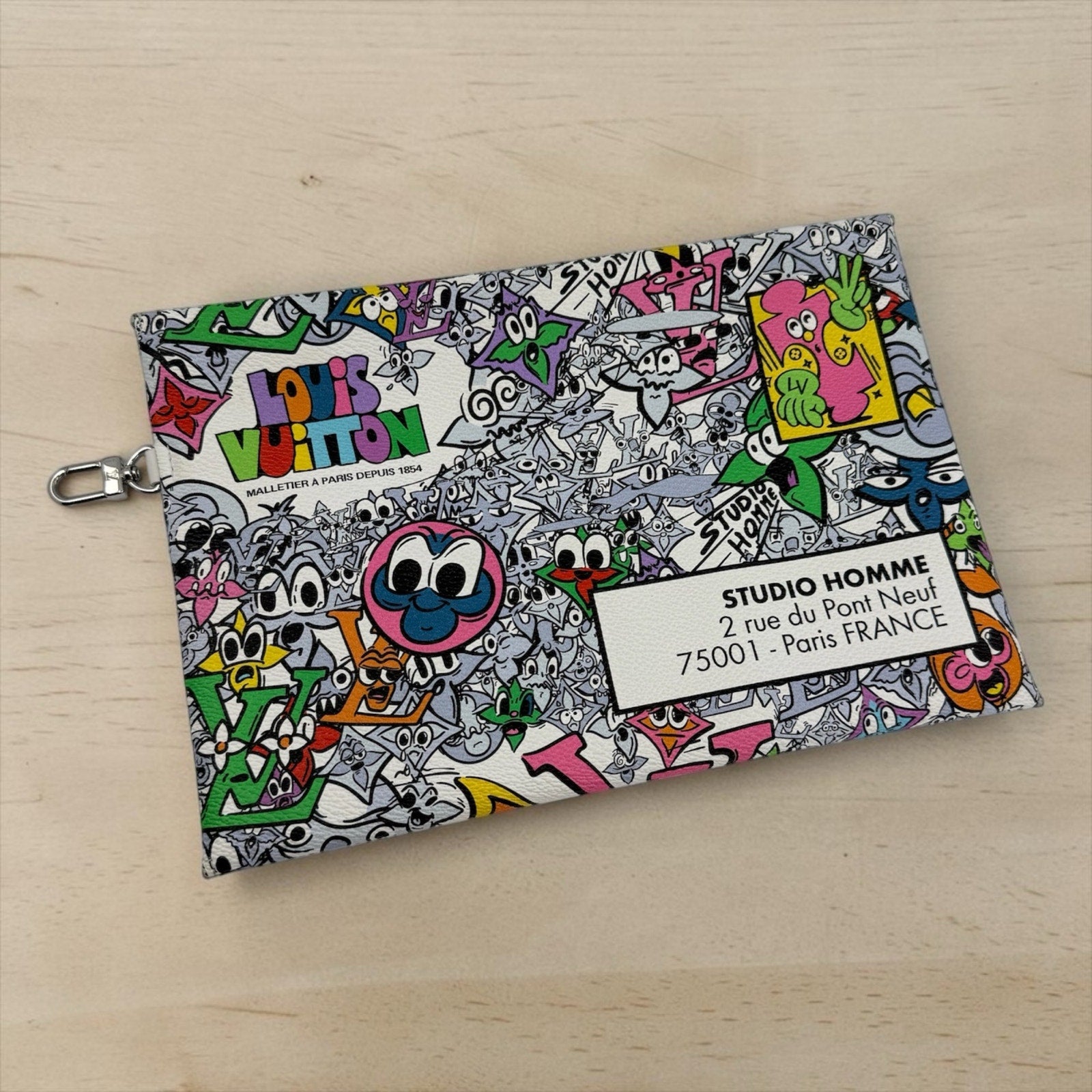 Louis Vuitton Comics Clutch