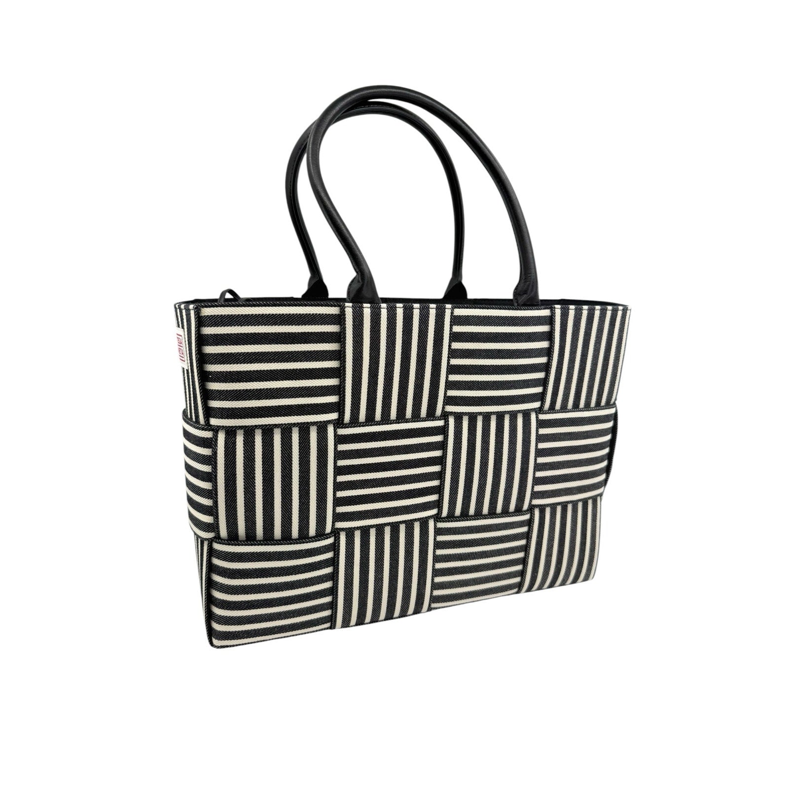 Bottega Veneta Arco Tote W/Pouch