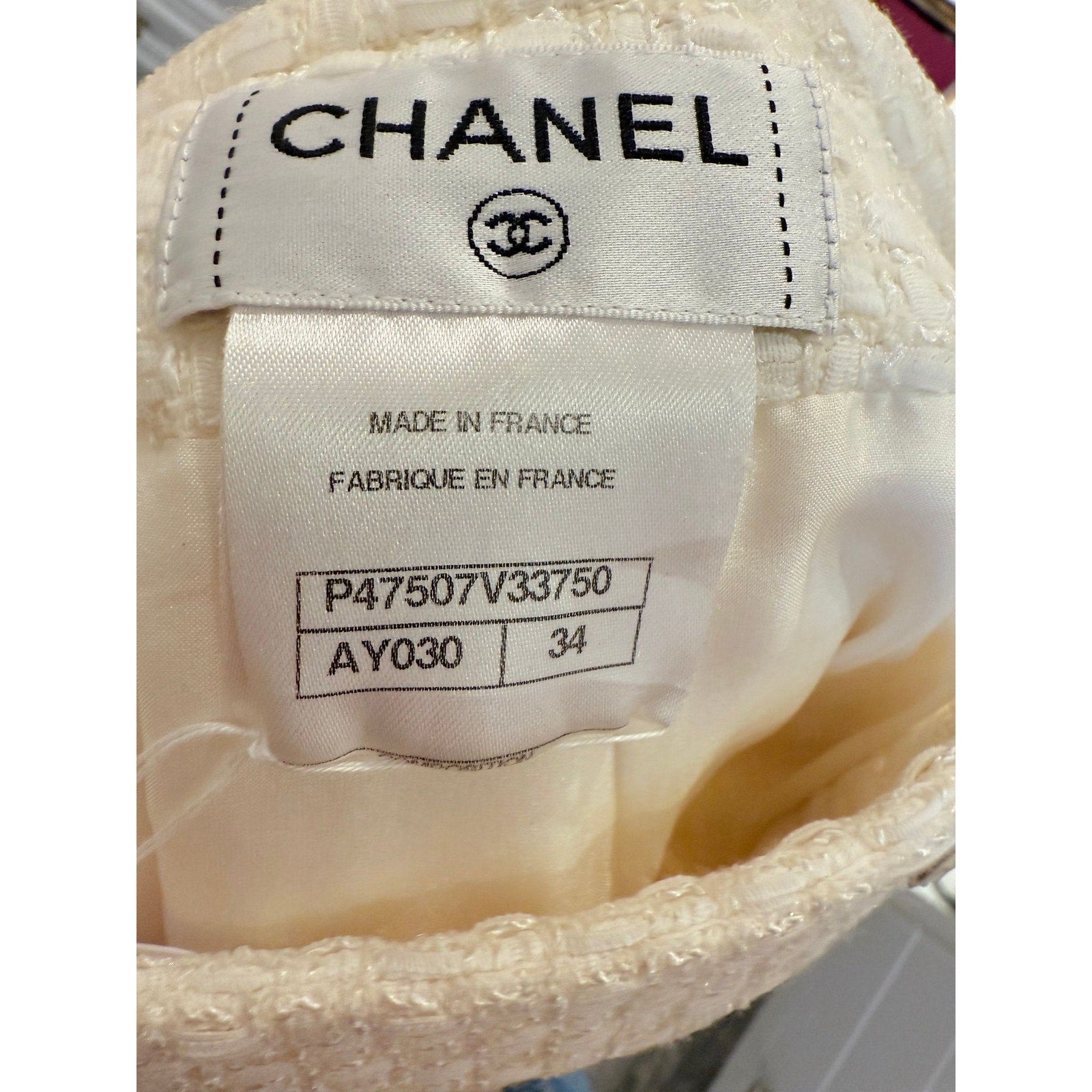 Chanel Tweed Pencil Skirt (34)