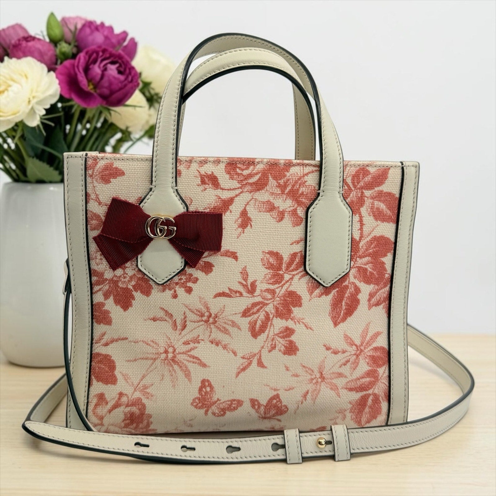 Gucci Canvas Herbarium Print Ribbon Tote