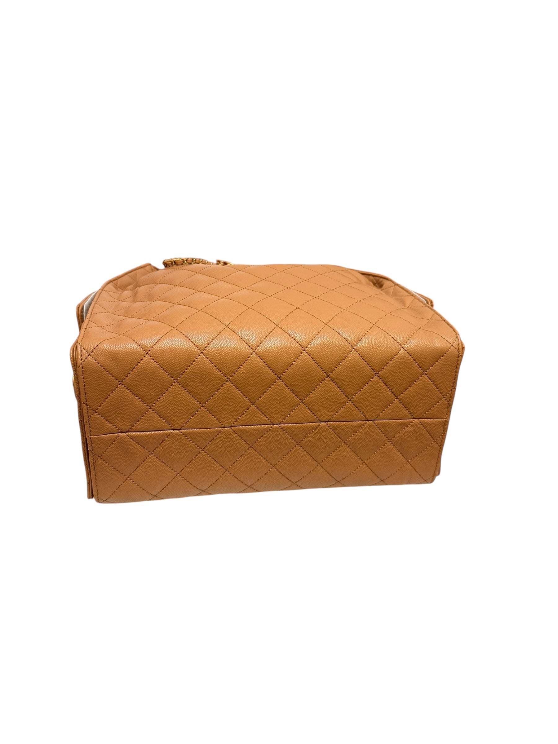 Chanel 25 Medium Caviar