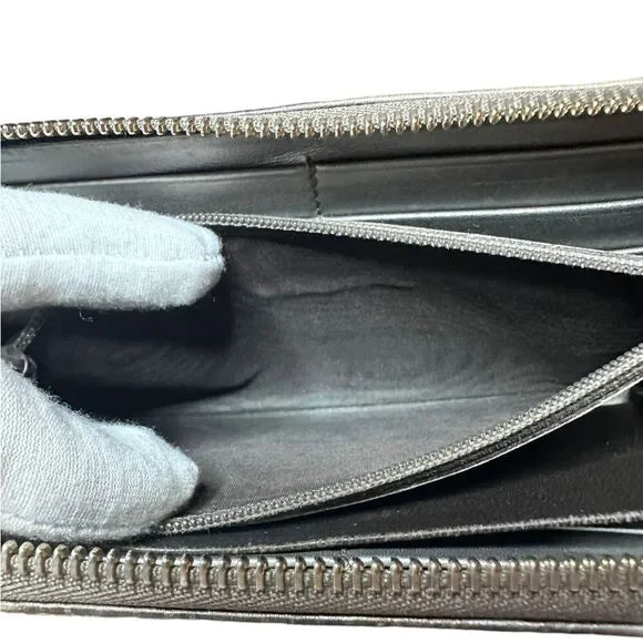 Gucci Micro GG Long Zipper Wallet