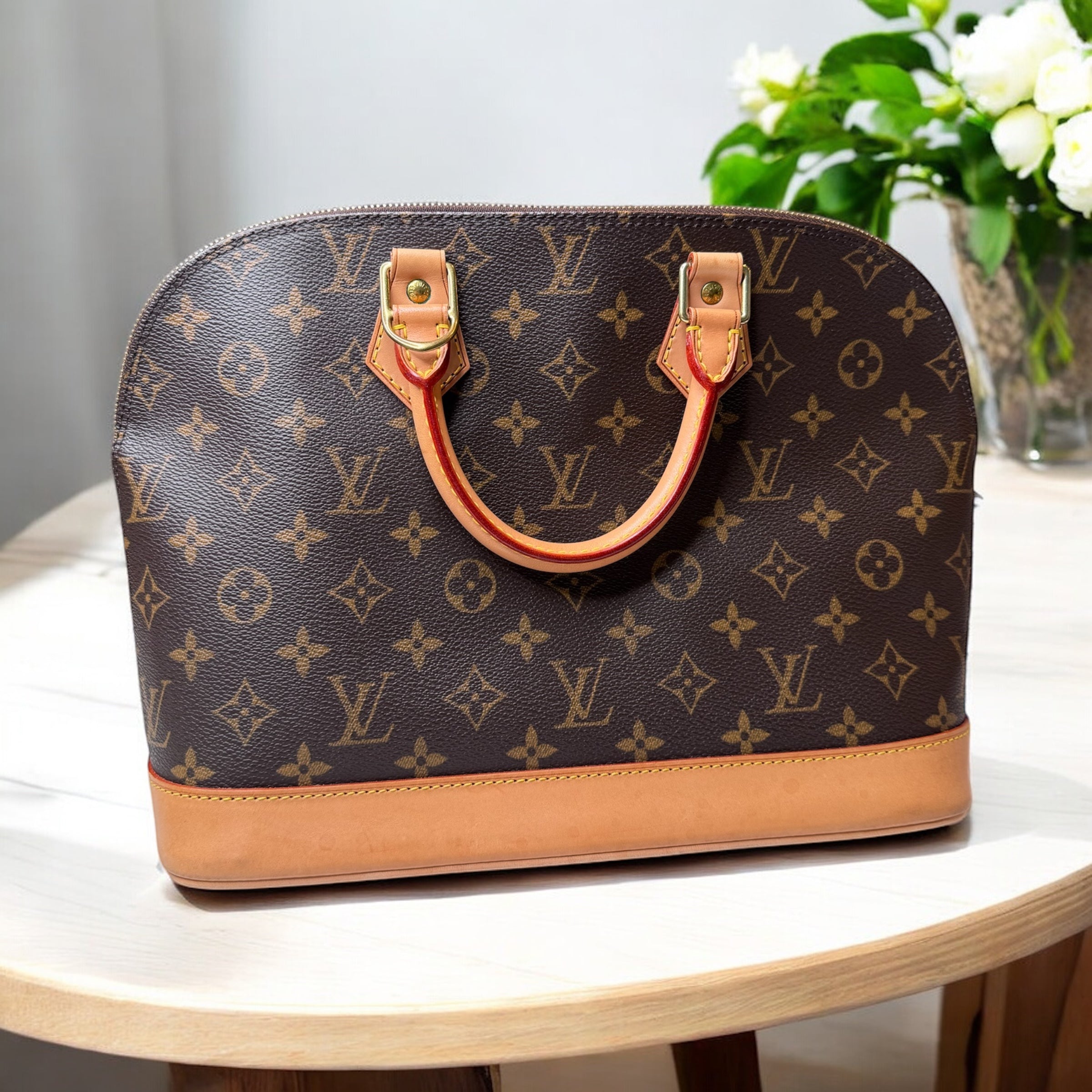 Louis Vuitton Monogram Alma MM | Iconic & Timeless Bag