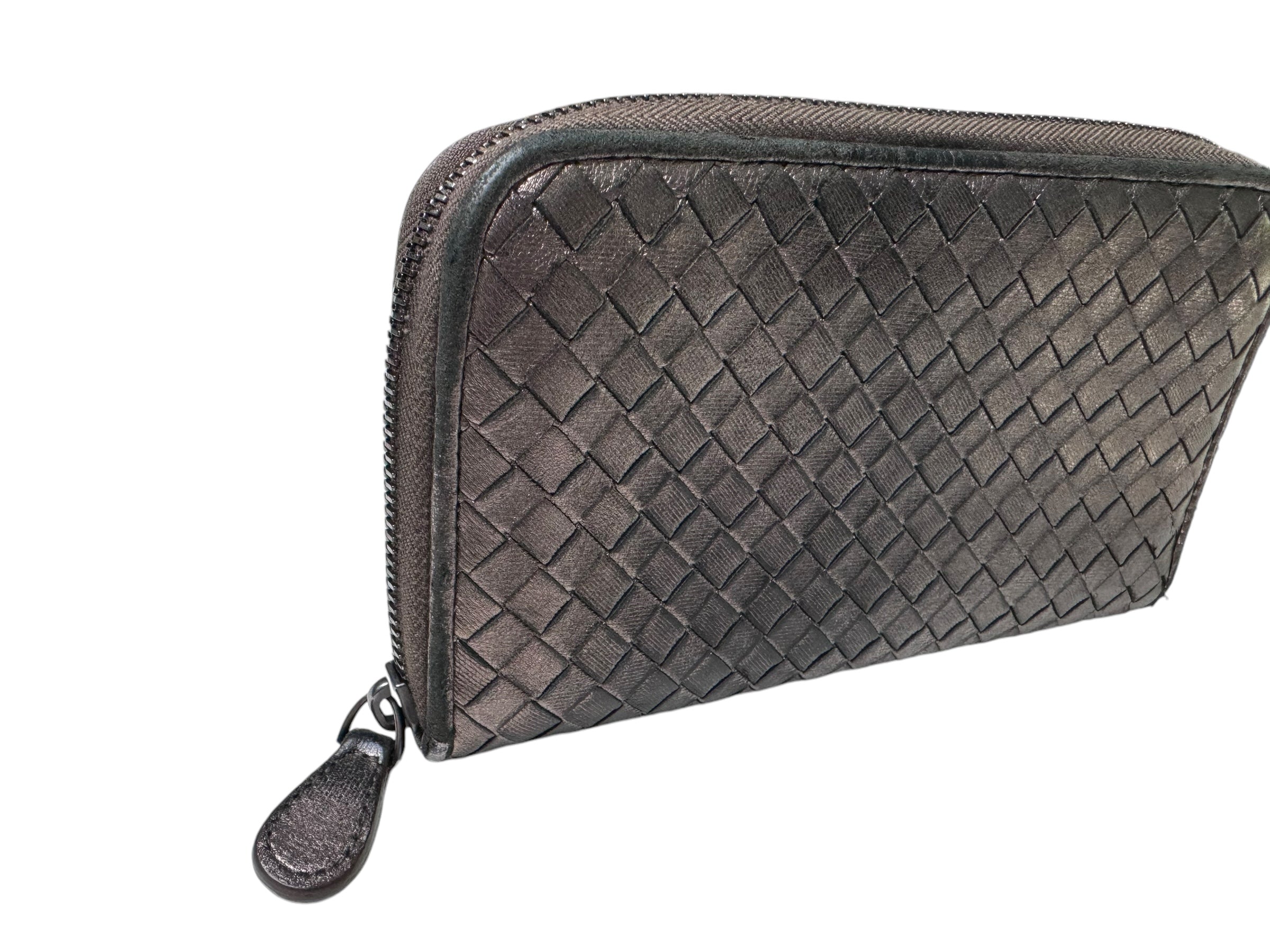 Bottega Veneta Zippered Wallet