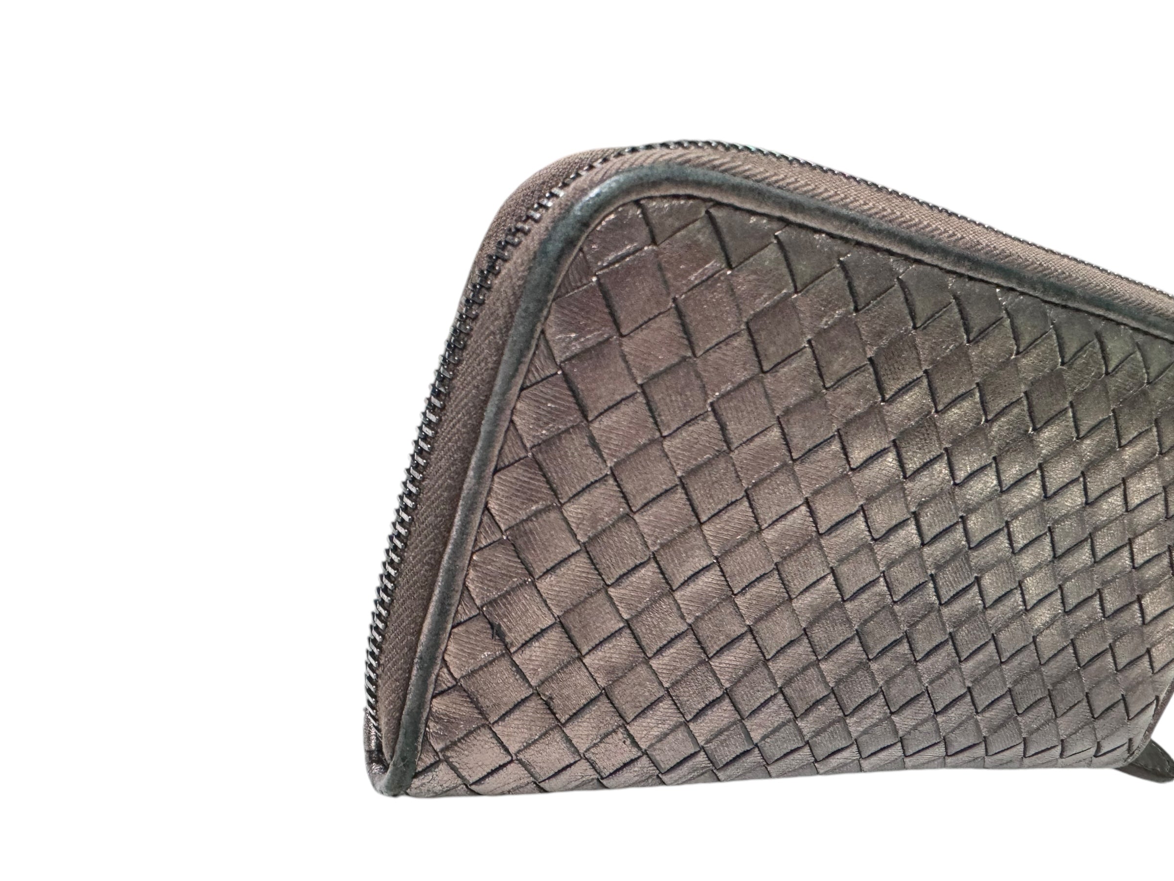 Bottega Veneta Zippered Wallet