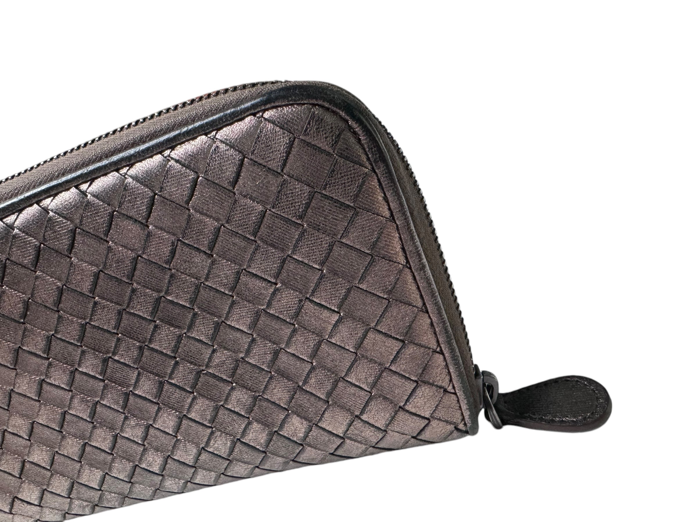 Bottega Veneta Zippered Wallet