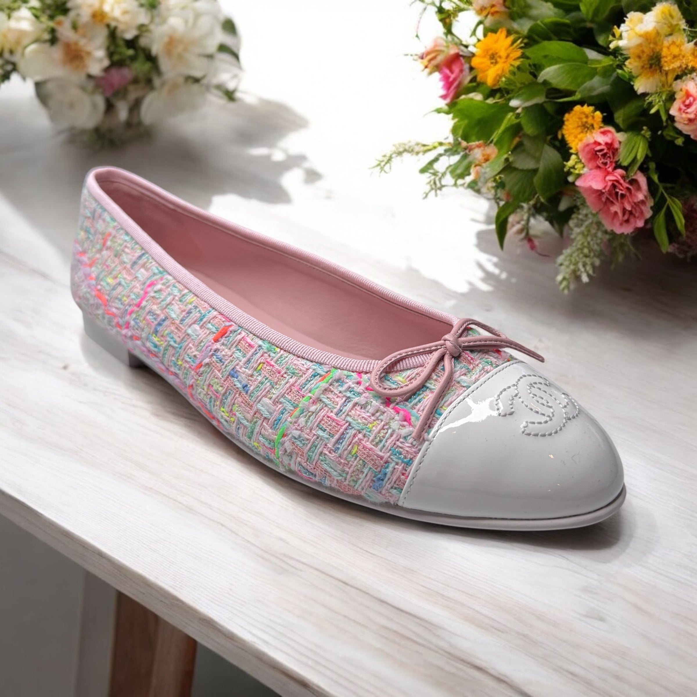 Chanel Tweed Ballet Flats 40.5 | Elegant & Chic Footwear