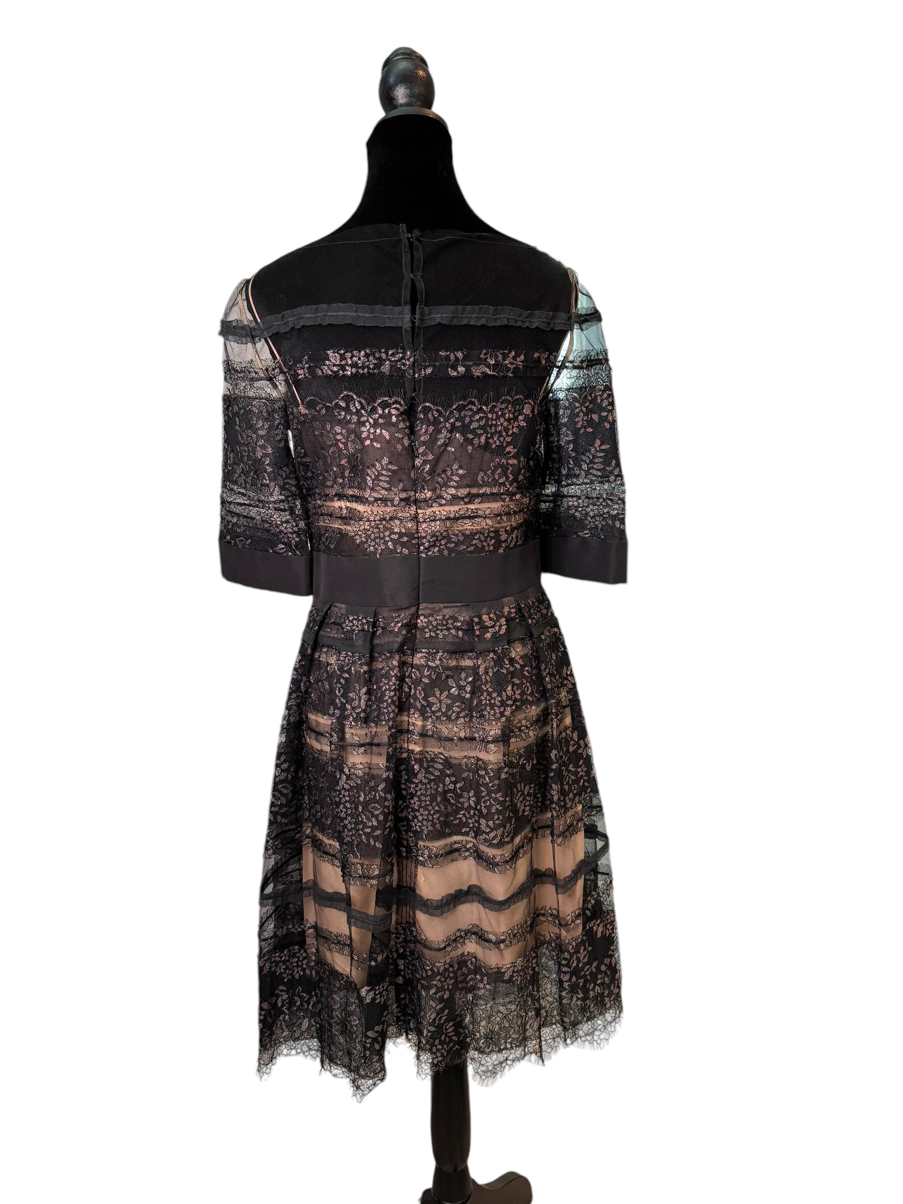 Carolina Herrera Cocktail Dress | The Little Purse Carolina Herrera Cocktail Dress | The Little Purse