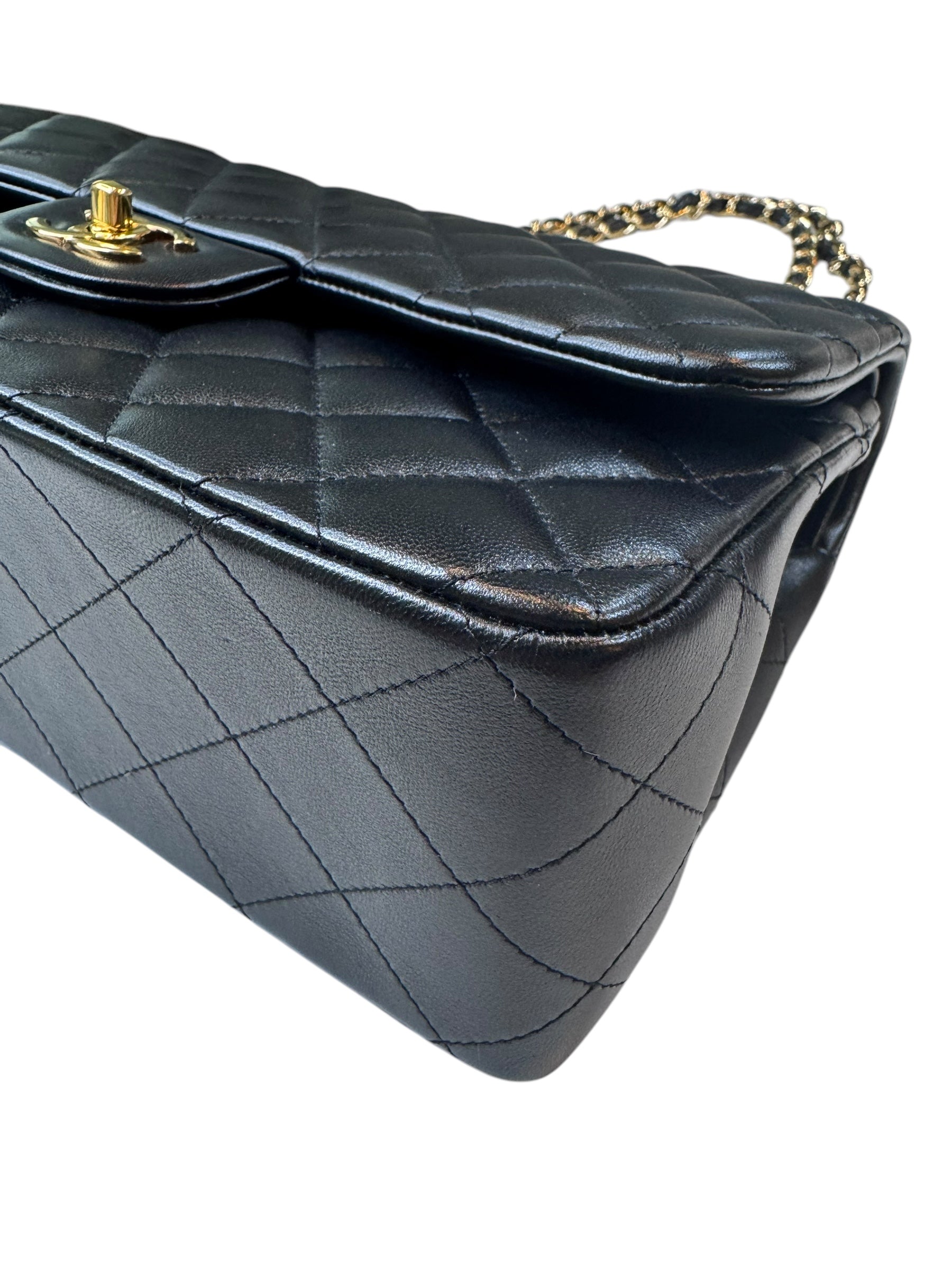 Chanel Lambskin Classic Jumbo Double Flap