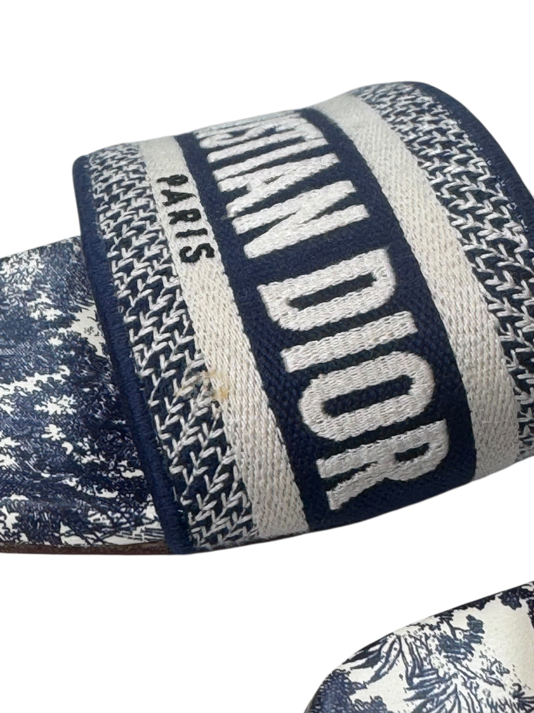 Dior Dway Slides (39/9)