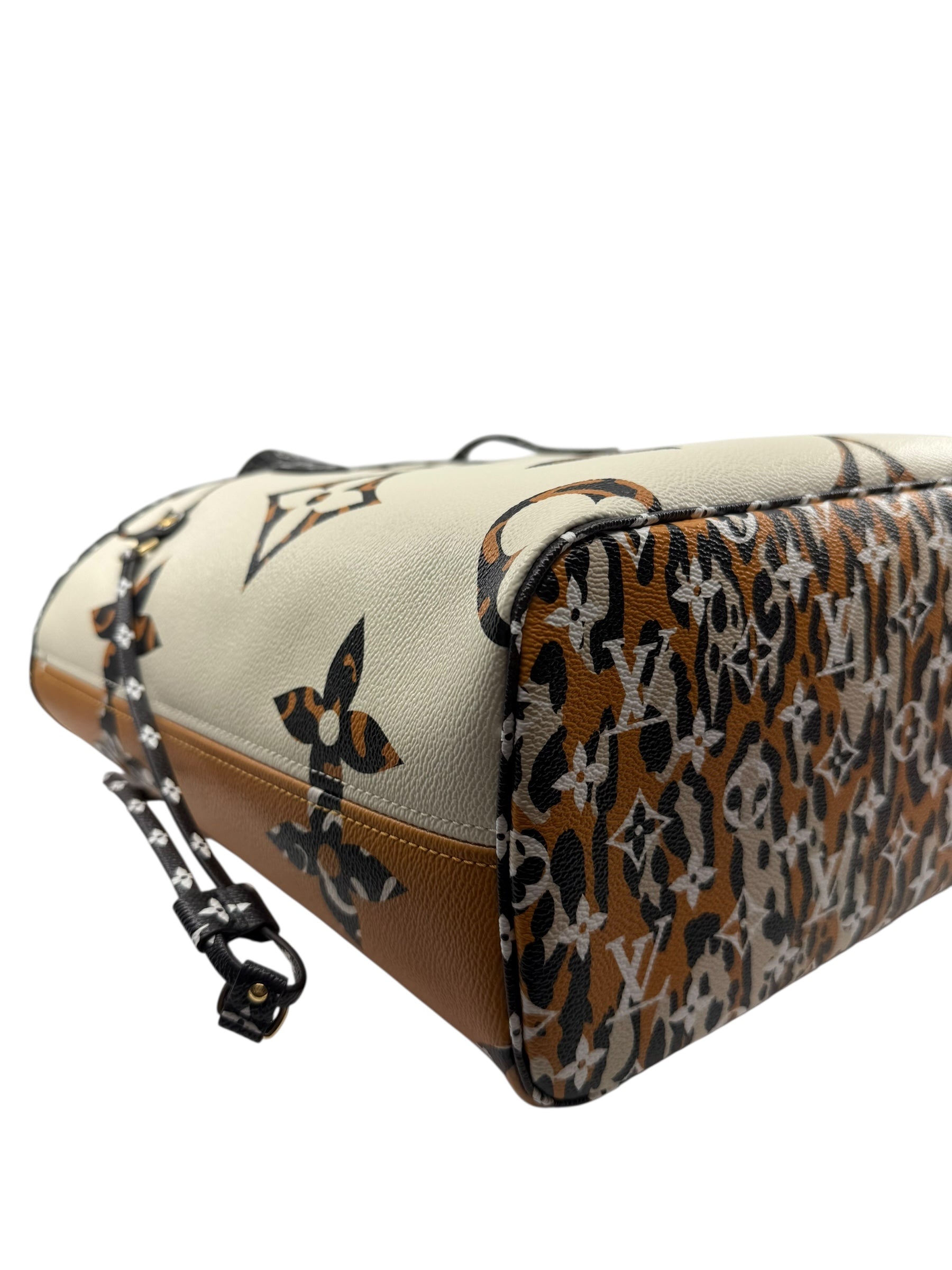 Louis Vuitton Monogram Giant Jungle Neverfull MM