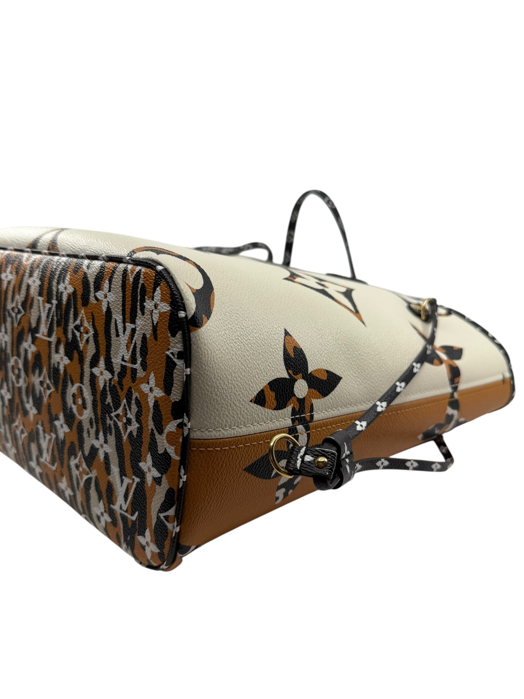 Louis Vuitton Monogram Giant Jungle Neverfull MM