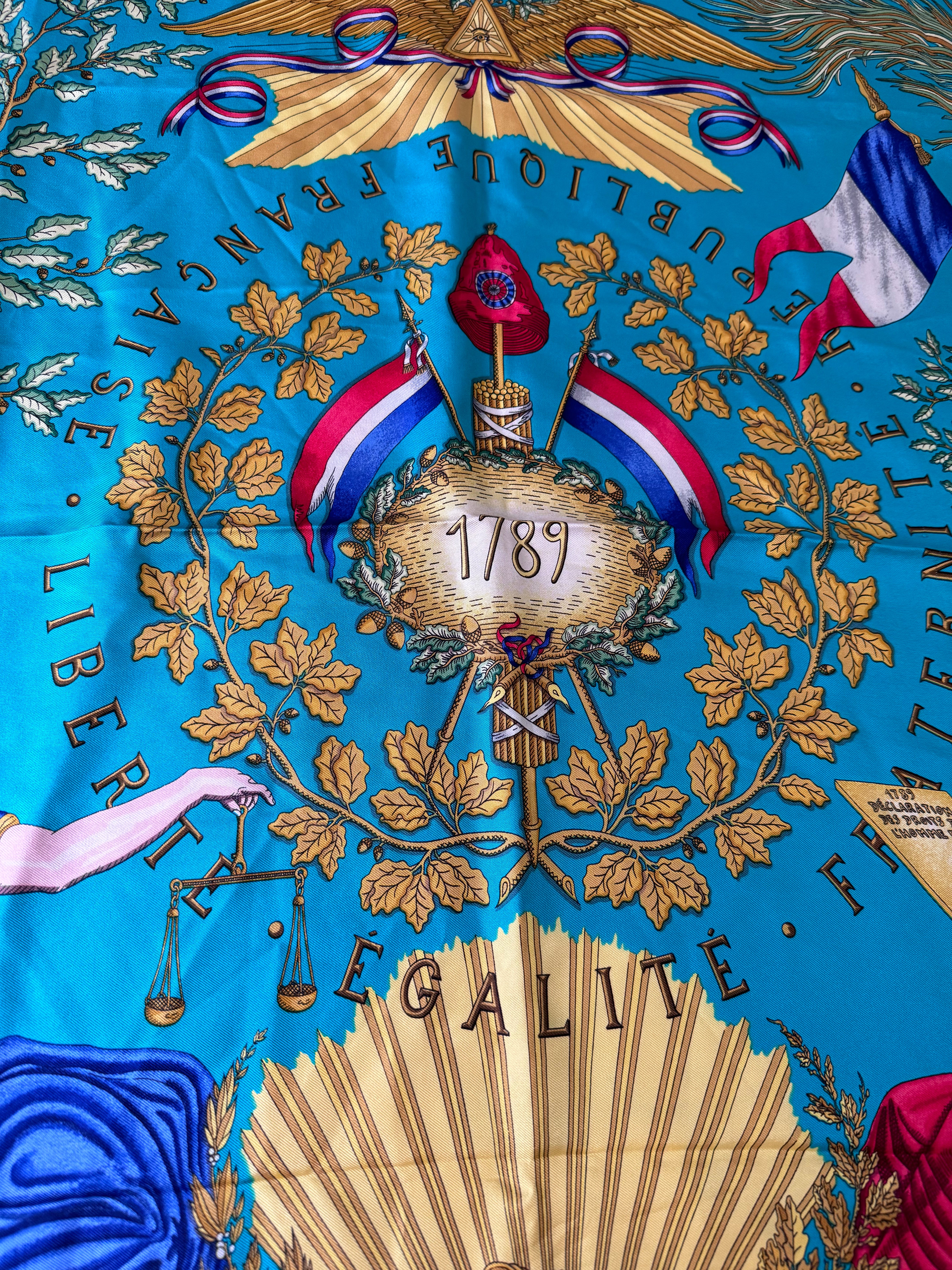 Hermes Liberte Egalite Fratenite Replique Francaise 1789 Silk Scarf