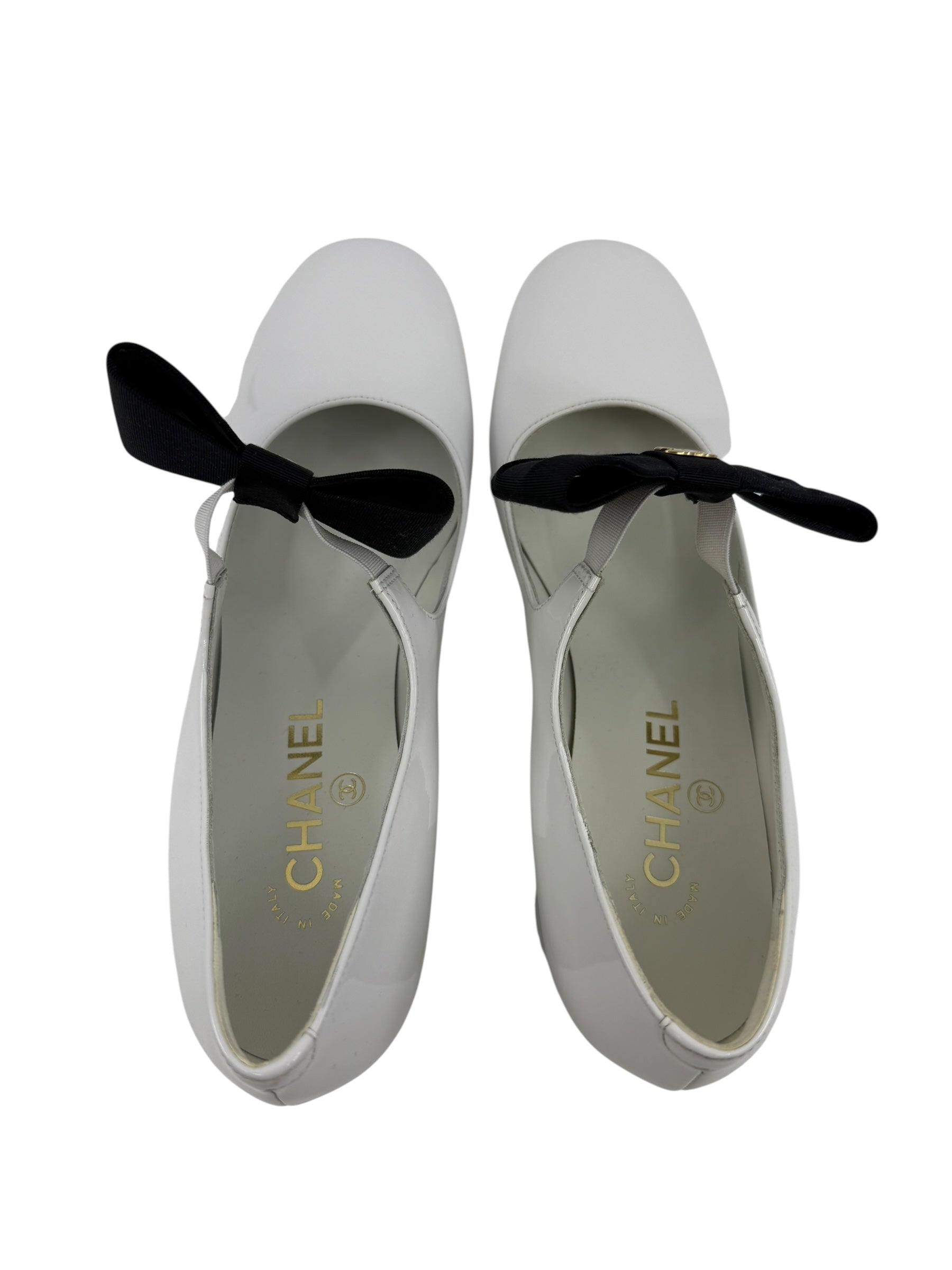 Chanel Mary Janes (39/9)