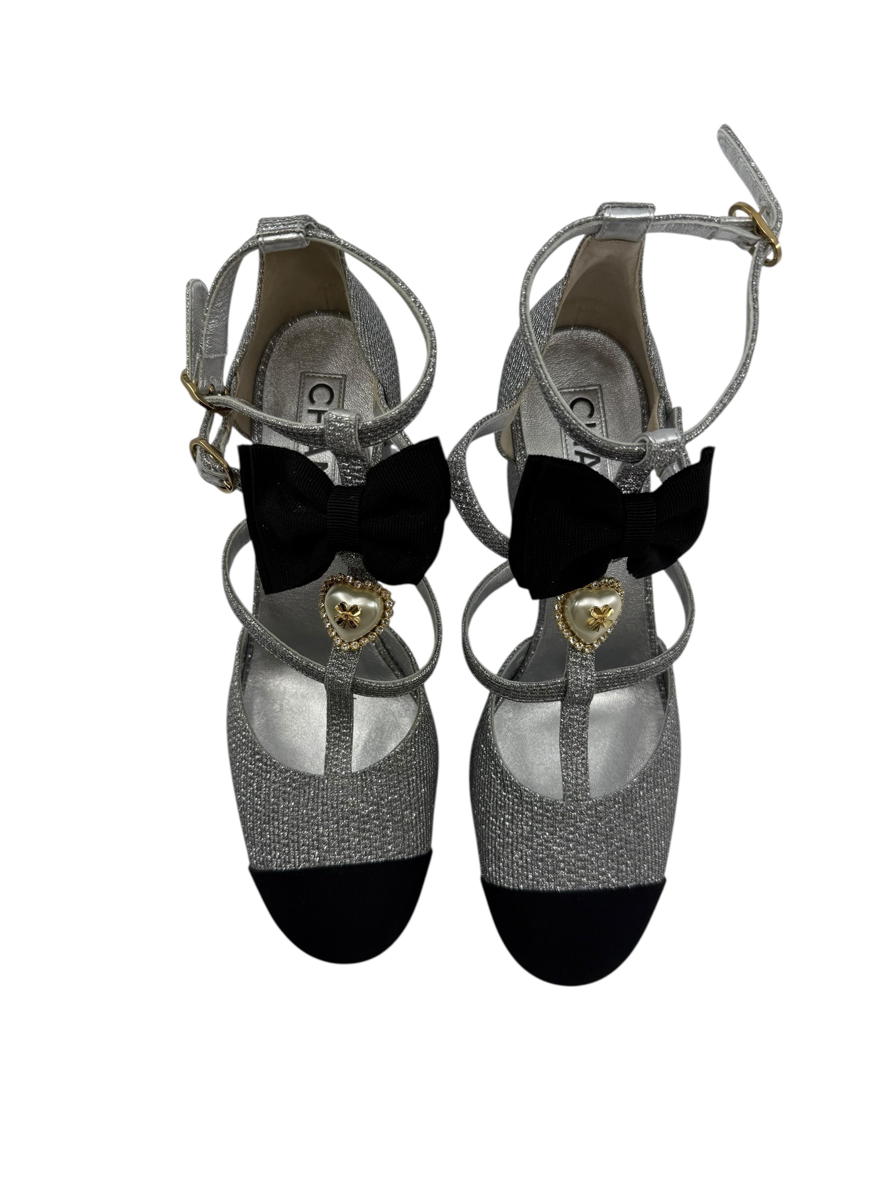 Chanel Mary Janes (38/8)