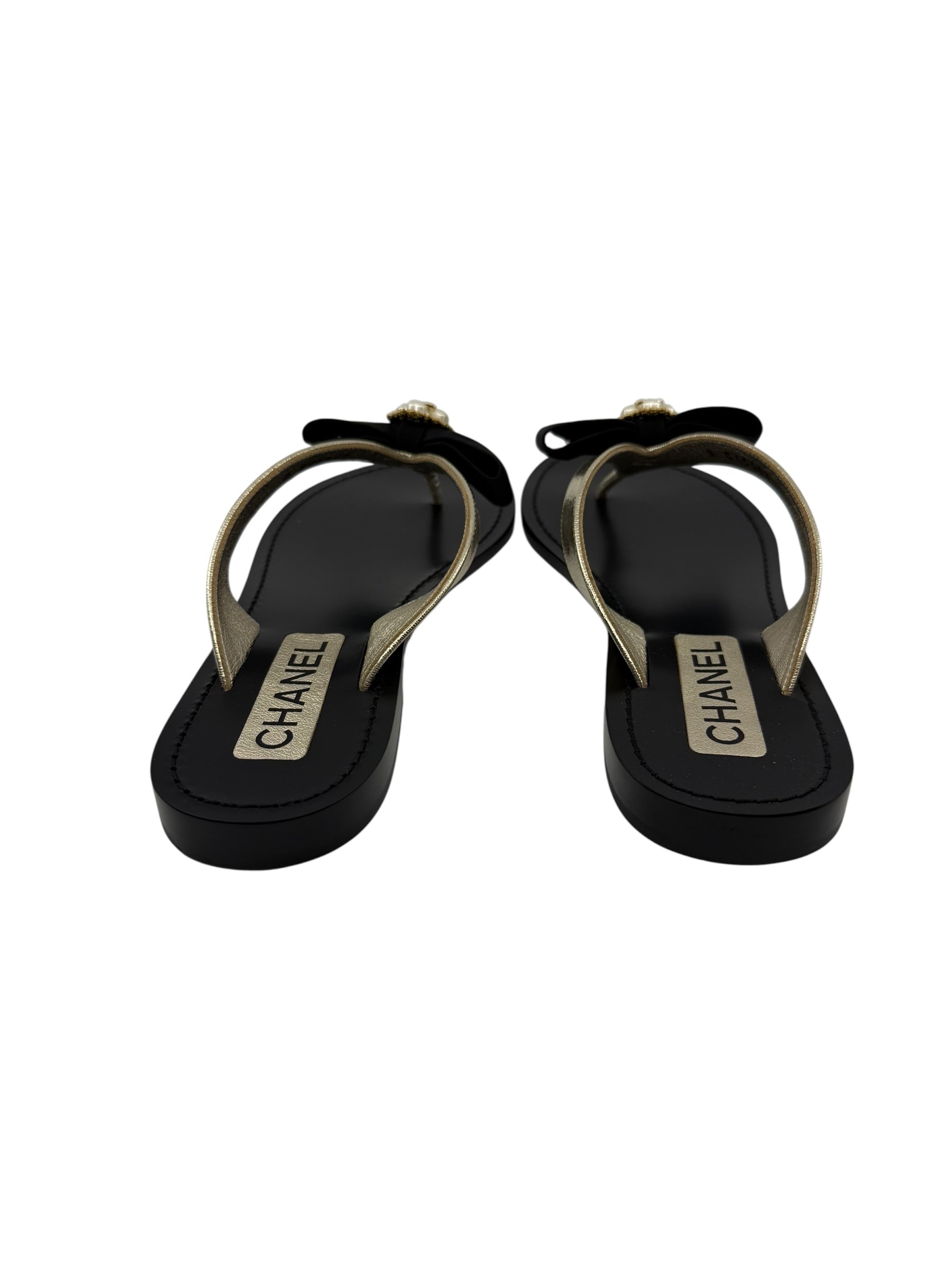Chanel Thong Sandals (39/9)