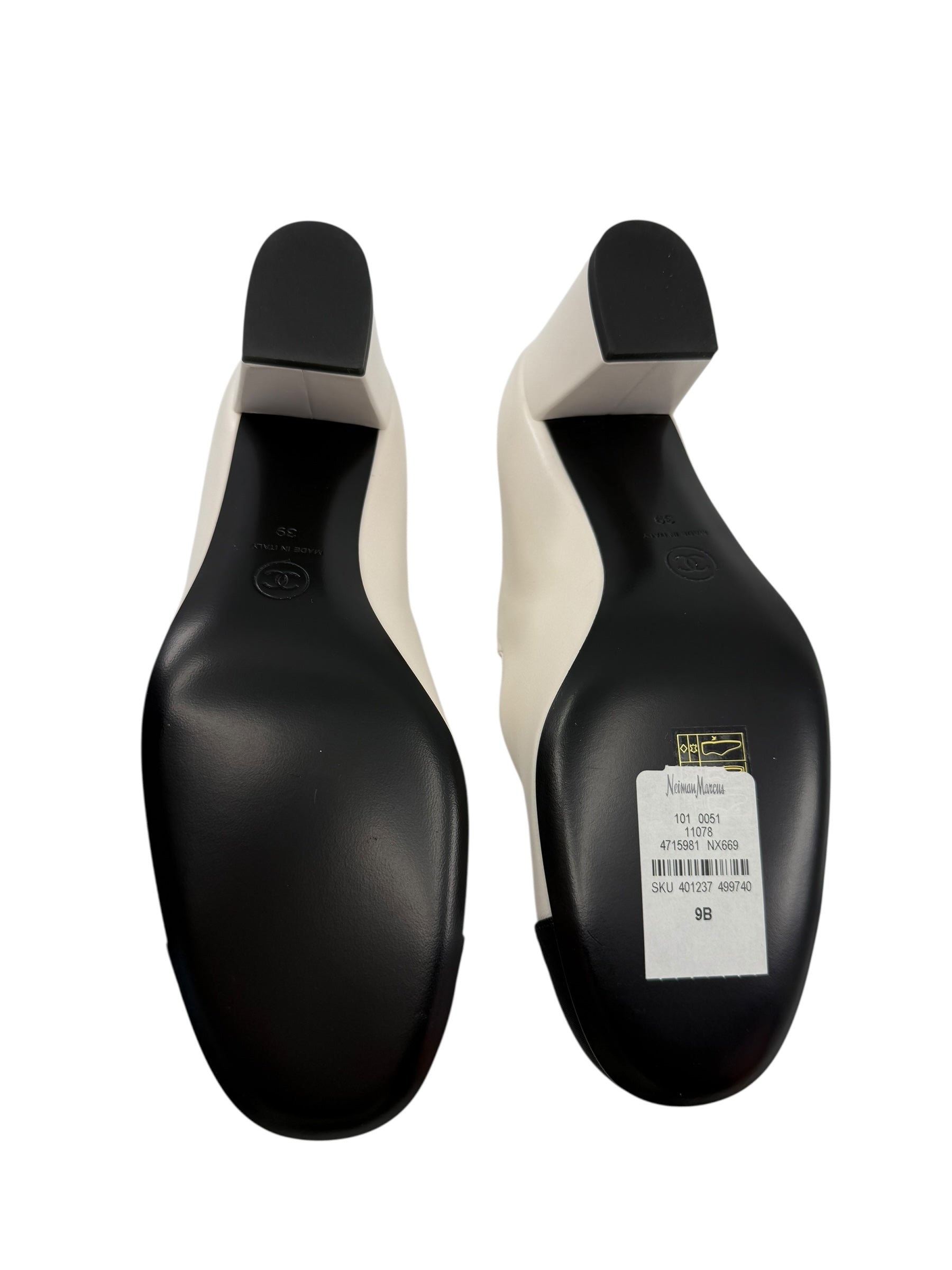 Chanel Mary Janes (39/9)