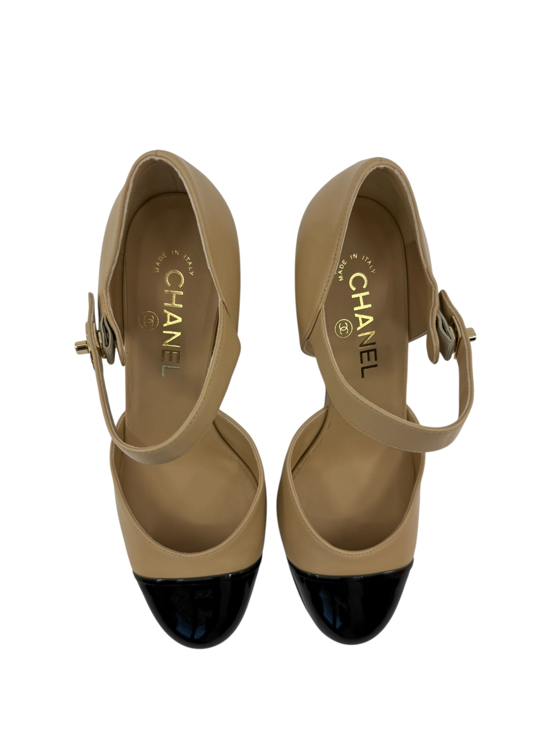 Chanel Mary Janes (38/8)