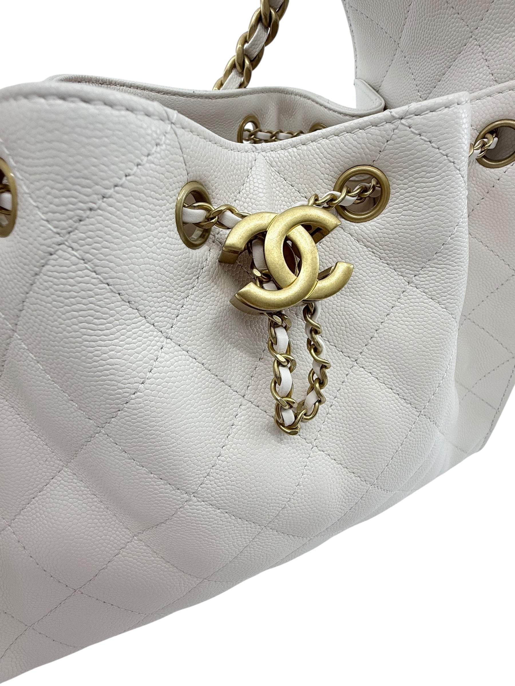Chanel 25 Small Caviar