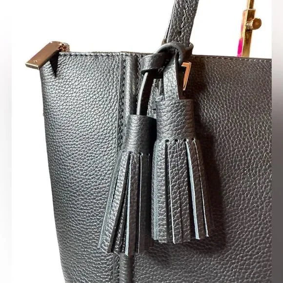 Kate Spade Pebbled Leather Zipper Close Tote