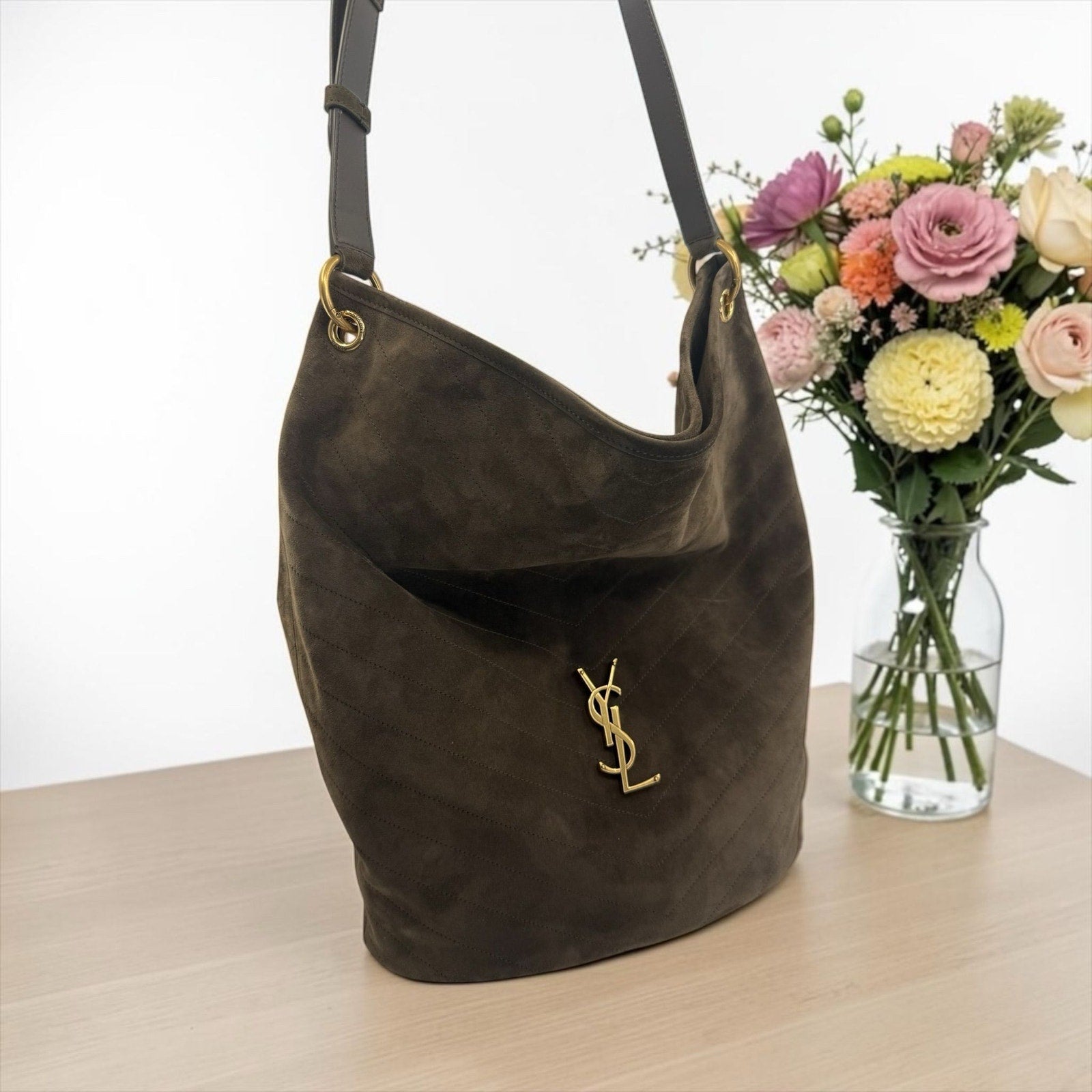 Saint Laurent Niki Supple Bucket Bag w/Pouch