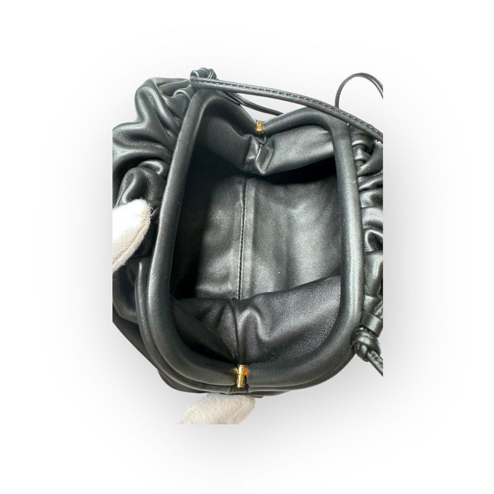 Bottega Veneta The Teen Leather Pouch